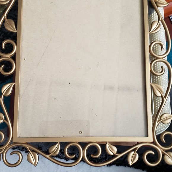 Frame - Picture 7 of 13